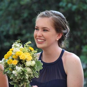 Meet your Posher, Elizabeth